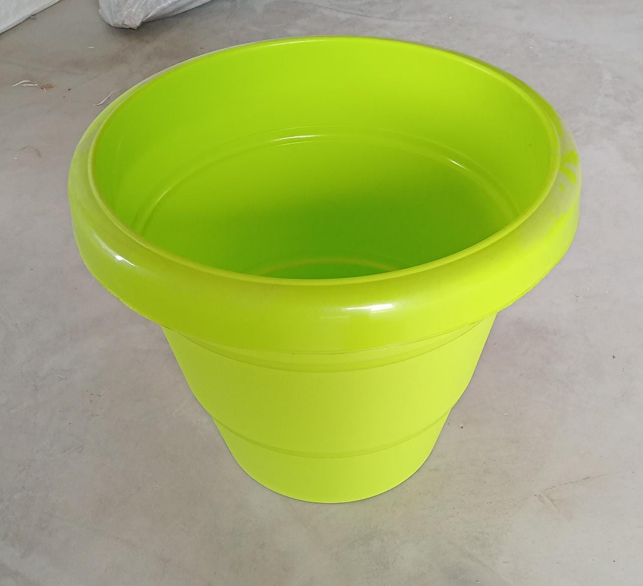 0794 Durable Plastic Pot For Indoor And Outdoor Gardening For Home Decor And Indoor Gardening (35x40Cm) (mix Color) 0794 Durable Plastic Pot For Indoor And Outdoor Gardening For Home Decor And Indoor Gardening (35x40Cm) (mix Color)